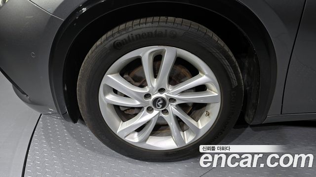 Infiniti Q30 из Кореи Encar