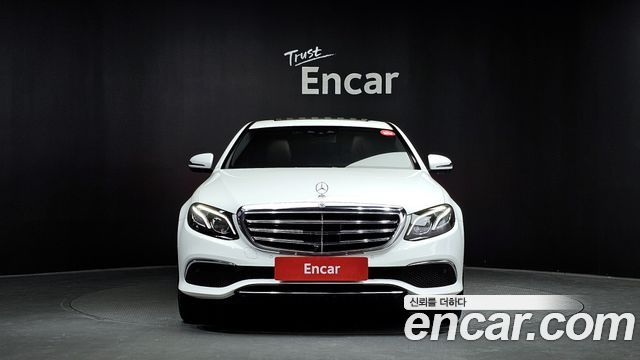 Mercedes-Benz E-Class из Кореи Encar