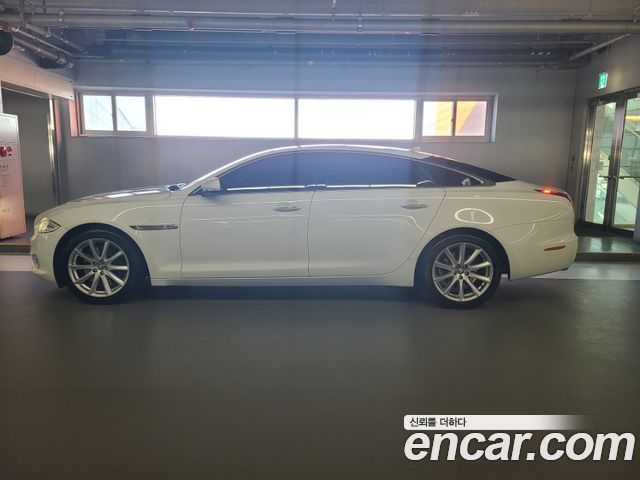 Jaguar XJ 3.0D Premium Luxury LWB X351 — пробег 41 744 км — фото 4 из 5