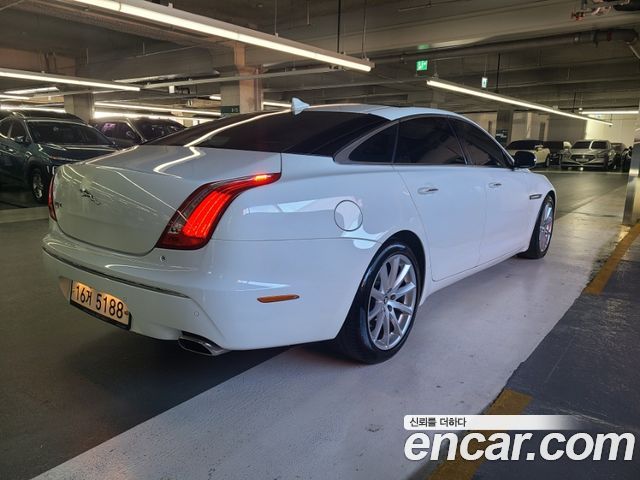 Jaguar XJ 3.0D Premium Luxury LWB X351 — пробег 41 744 км — фото 5 из 5