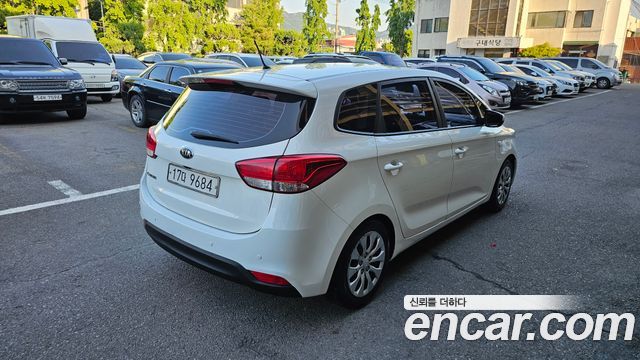 Kia Carens 1.7 VGT Deluxe — пробег 162 621 км — фото 5 из 5
