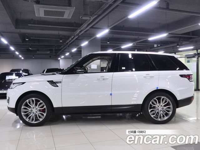 Land Rover Range Rover Sport 3.0 SDV6 HSE Dynamic — пробег 77 939 км — фото 3 из 5