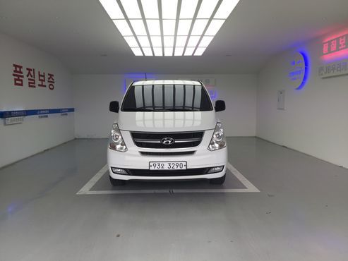 Hyundai Starex 5-Seater VAN CVX Premium — пробег 65 622 км — фото 1 из 5
