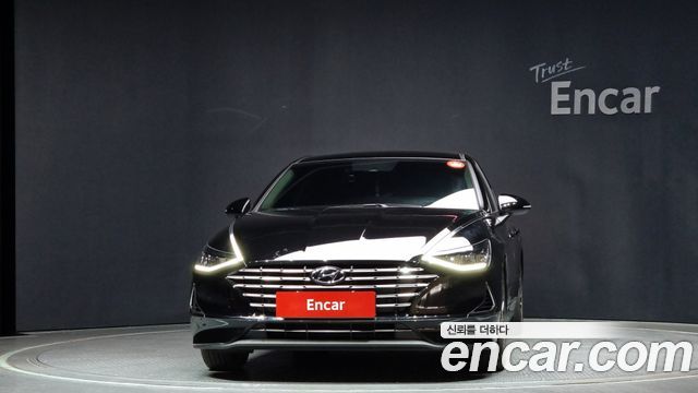 Hyundai Sonata Premium Family — пробег 54 690 км — фото 3 из 5