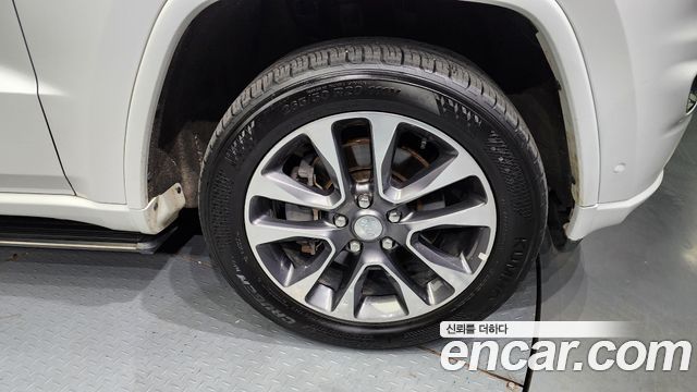 Jeep Cherokee из Кореи Encar