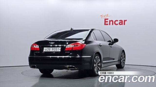 Hyundai Genesis из Кореи Encar
