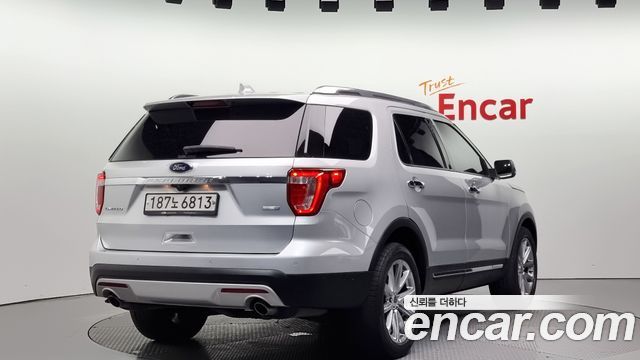 Ford Explorer 2.3 Limited 4WD 5th — пробег 68 103 км — фото 2 из 5