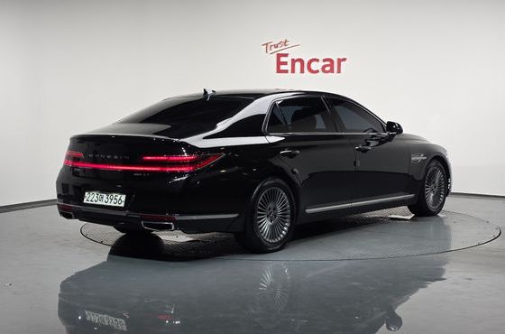 Genesis G90 3.3 T AWD Luxury — пробег 75 431 км — фото 2 из 5
