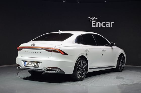 Hyundai Grandeur 2.5 Premium — пробег 51 659 км — фото 2 из 5