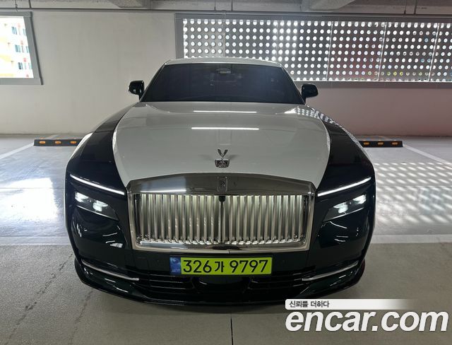 Rolls-Royce Spectre Coupe — пробег 2 353 км — фото 1 из 5