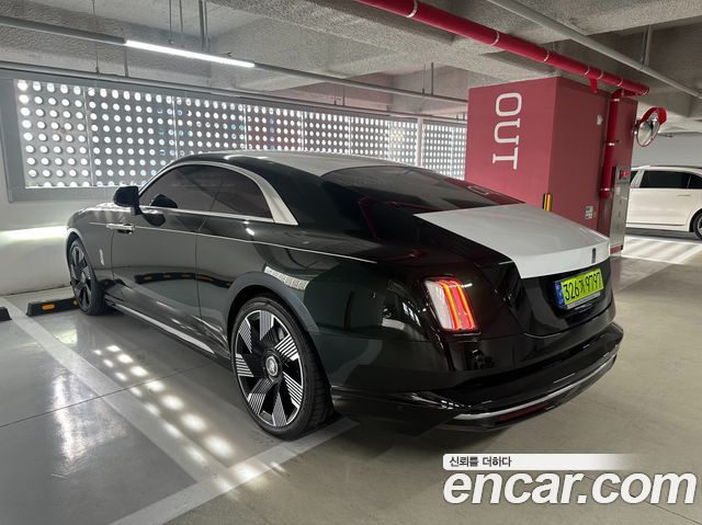 Rolls-Royce Spectre Coupe — пробег 2 353 км — фото 4 из 5