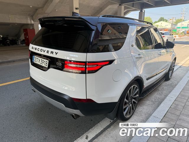 Land Rover Discovery 2.0 SD4 HSE — пробег 61 800 км — фото 4 из 5