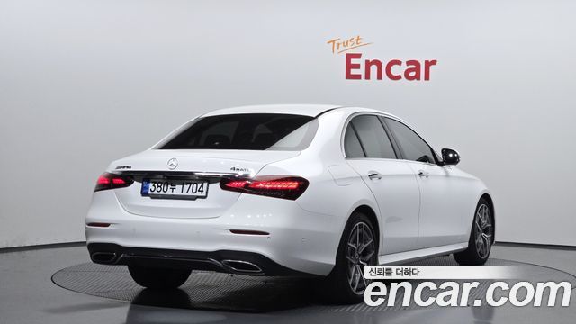 Mercedes-Benz E-Class из Кореи Encar