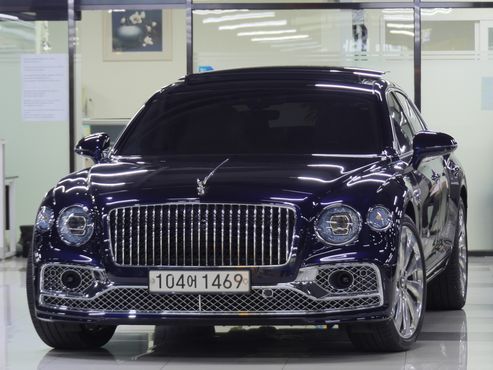 Bentley Flying Spur 4.0 — пробег 58 000 км — фото 1 из 5