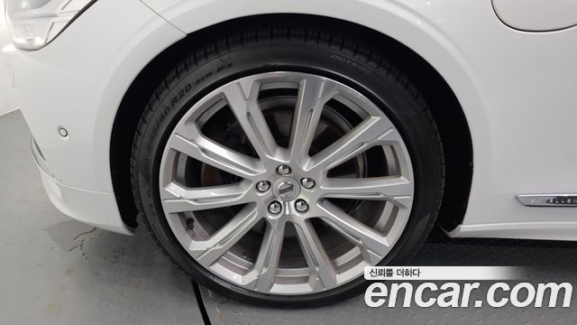 Volvo S90 из Кореи Encar