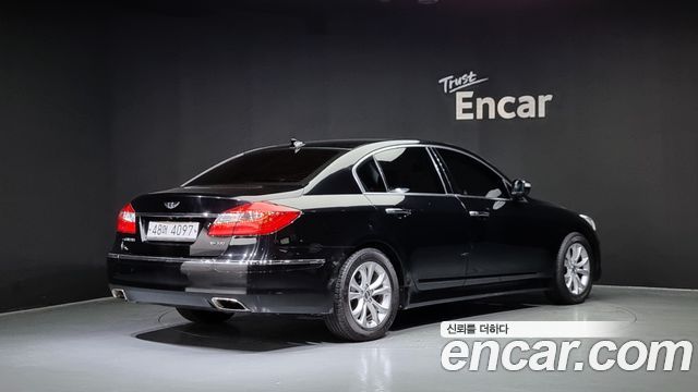 Hyundai Genesis из Кореи Encar