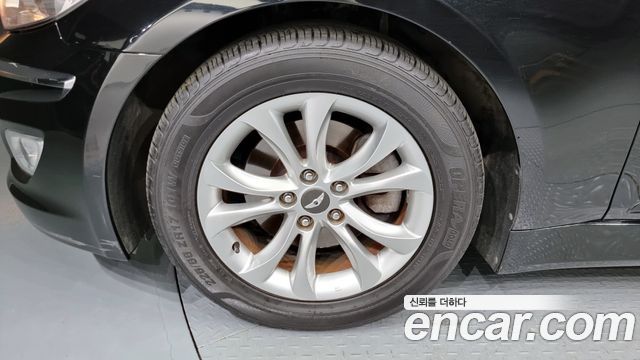 Hyundai Genesis из Кореи Encar