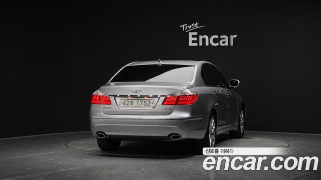 Hyundai Genesis из Кореи Encar