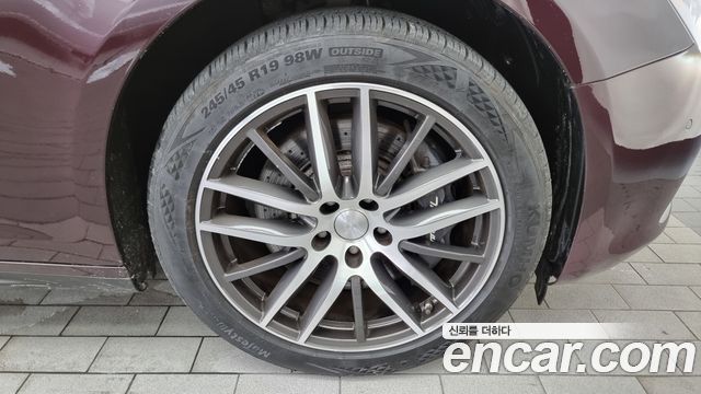 Maserati Ghibli из Кореи Encar