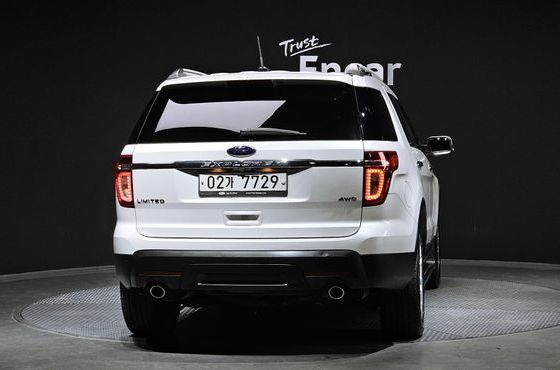 Ford Explorer 3.5 Limited 4WD 5th — пробег 126 085 км — фото 4 из 5