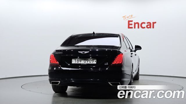 Genesis EQ900 5.0 GDI AWD Limousine Prestige — пробег 206 989 км — фото 4 из 5
