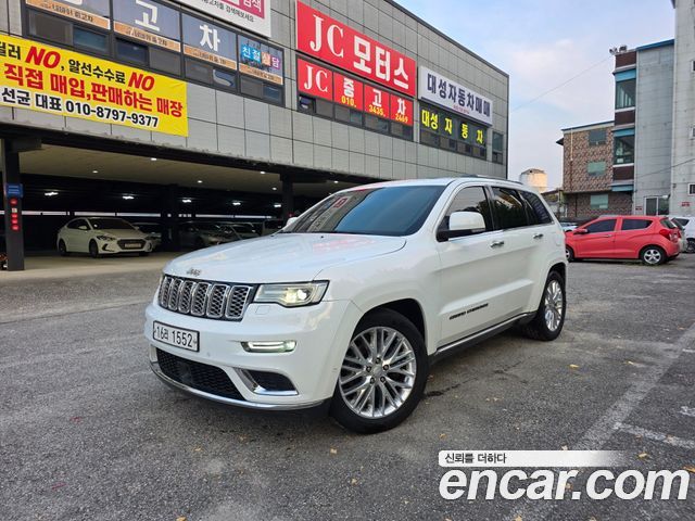 Jeep Cherokee 3.0 Diesel Overland Summit WK2 — пробег 143 332 км — фото 1 из 5