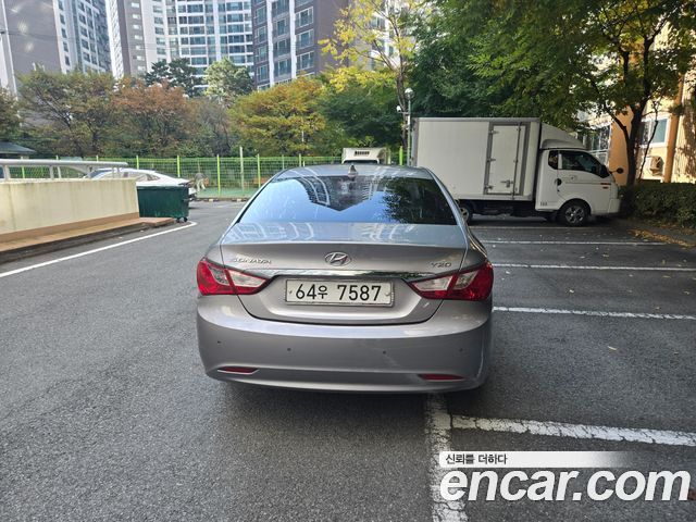 Hyundai Sonata LPI Premier — пробег 207 627 км — фото 4 из 5