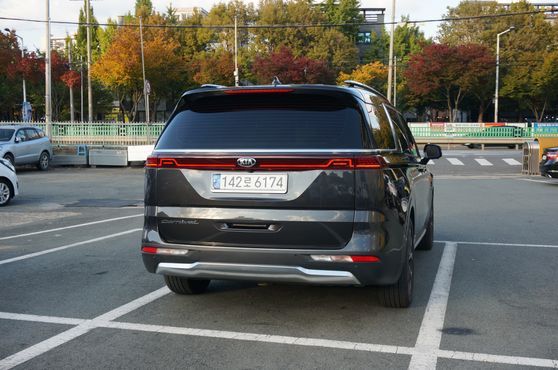 Kia Carnival Diesel 9-Seater Noblesse — пробег 22 733 км — фото 4 из 5