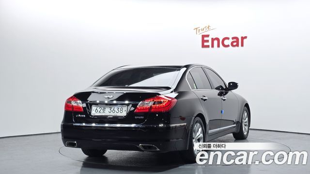 Hyundai Genesis из Кореи Encar