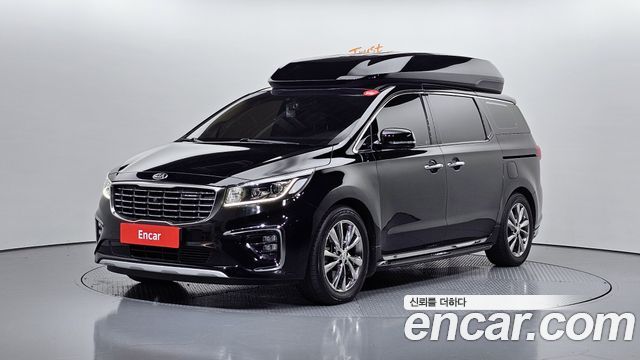 Kia Carnival Gasoline 9-Seater Hi-Limousine Noblesse Special — пробег 152 730 км — фото 1 из 5