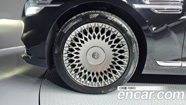 Genesis G90 из Кореи Encar