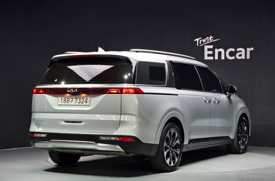 Kia Carnival 7-Seater Signature — пробег 78 589 км — фото 2 из 5