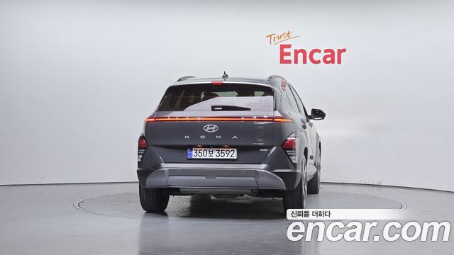 Hyundai Kona из Кореи Encar