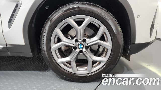 BMW X4 xDrive20i xLine — пробег 31 012 км — фото 5 из 5