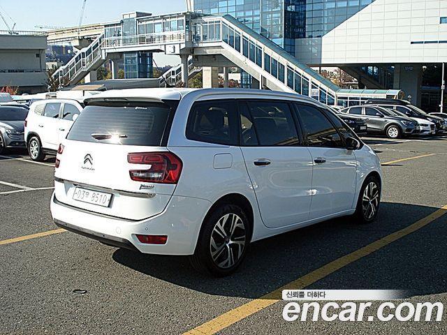 Citroen-DS C4 Picasso 1.6 B-HDI Feel — пробег 123 271 км — фото 4 из 5