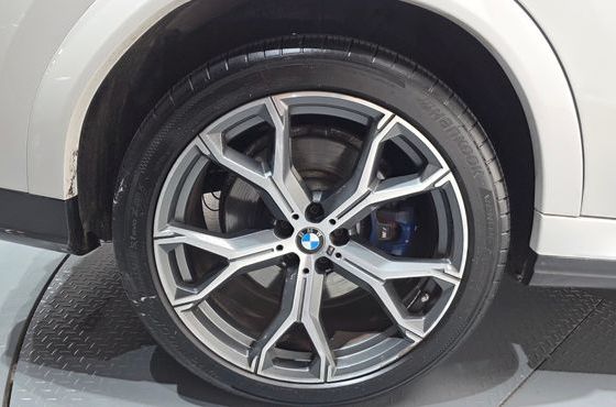 BMW X6 xDrive40i M Sport — пробег 169 838 км — фото 5 из 5