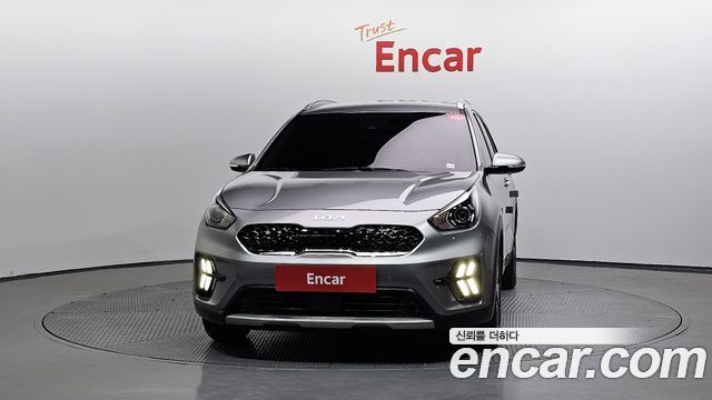 Kia Niro 1.6 HEV Noblesse — пробег 57 496 км — фото 3 из 5