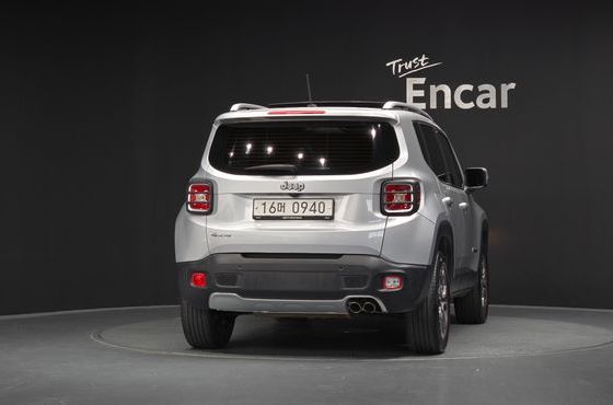 Jeep Renegade 2.0 Diesel Limited AWD — пробег 84 294 км — фото 4 из 5