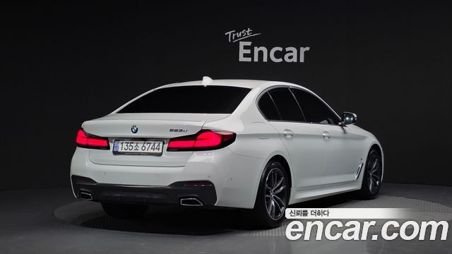 BMW 5-Series из Кореи Encar