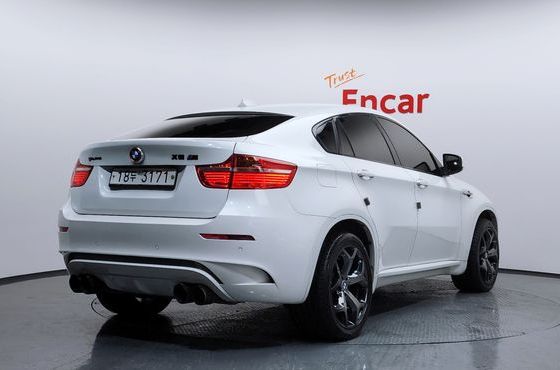 BMW X6M 4.4 — пробег 160 984 км — фото 2 из 5