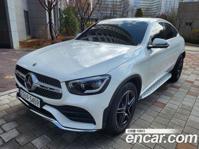 Mercedes-Benz GLC-Class GCL300 4MATIC Coupe — пробег 26 000 км — фото 1 из 5