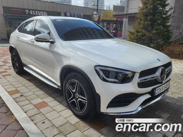 Mercedes-Benz GLC-Class GCL300 4MATIC Coupe — пробег 26 000 км — фото 3 из 5