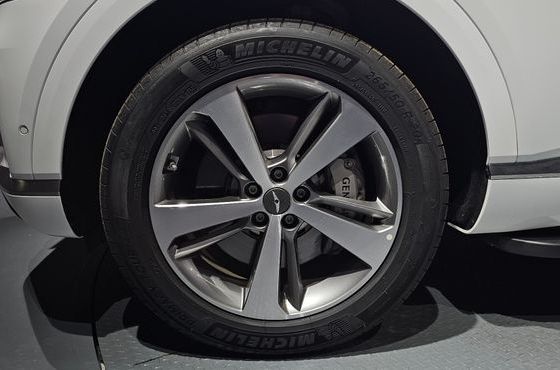 Genesis GV80 2.5T Gasoline AWD — пробег 16 344 км — фото 5 из 5