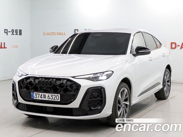 Audi Q5 45 TFSI Quattro Sportback S Line — пробег 15 км — фото 1 из 5