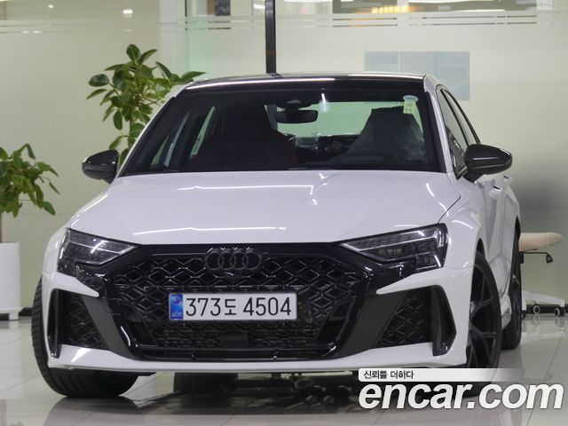 Audi RS3 2.5 TFSI Quattro Carbon Edition — пробег 58 км — фото 1 из 5