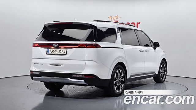 Kia Carnival из Кореи Encar