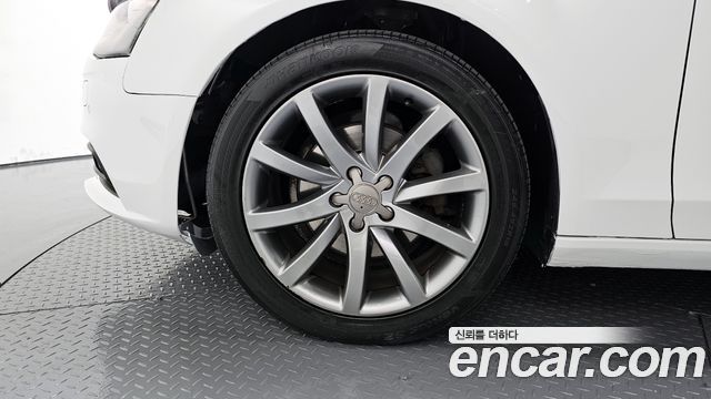Audi A4 из Кореи Encar