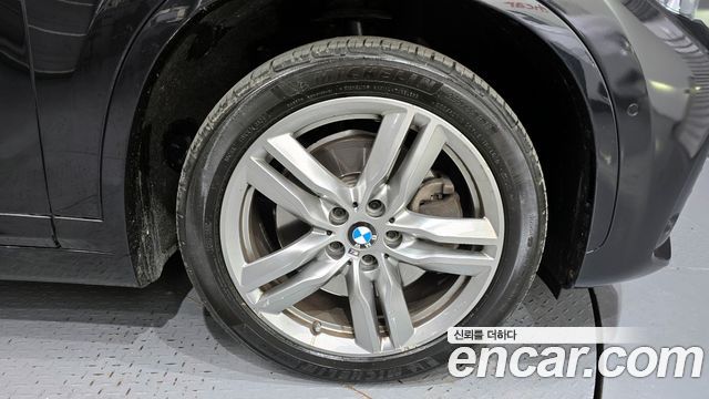 BMW X1 xDrive 20i M Sport — пробег 50 740 км — фото 5 из 5