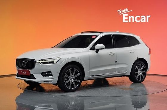 Volvo XC60 D5 Inscription — пробег 89 156 км — фото 1 из 5