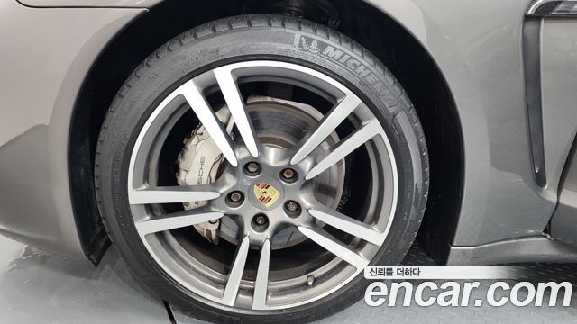 Porsche Panamera из Кореи Encar
